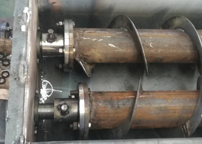 多出料口螺旋給料機(jī)結(jié)構(gòu)圖紙